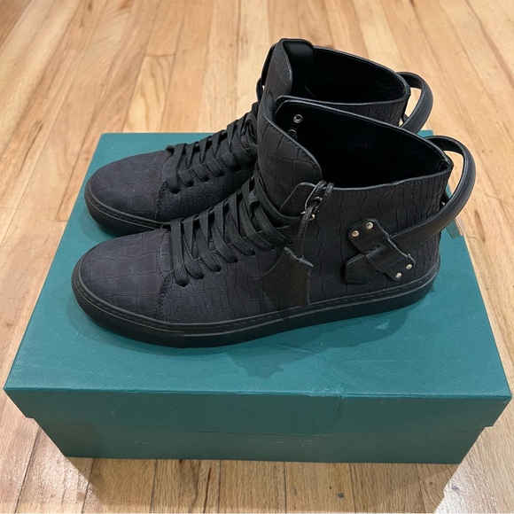 Buscemi 100MM High-Top Clean Nubuck Crocodile effect Trainers - Picture 3 of 10